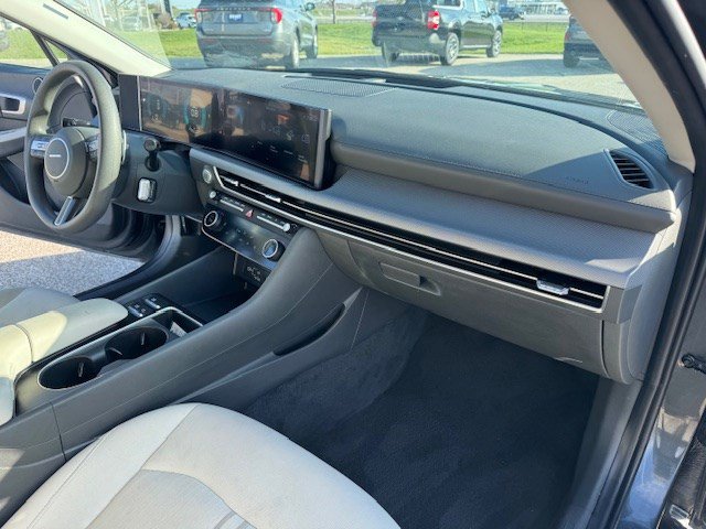 Used 2025 Hyundai Sonata SEL image 32