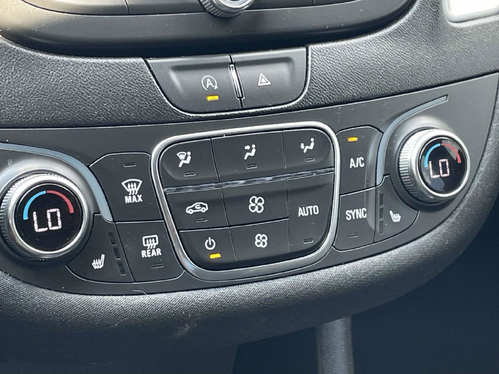 Used 2024 Chevrolet Malibu LT FWD image 19