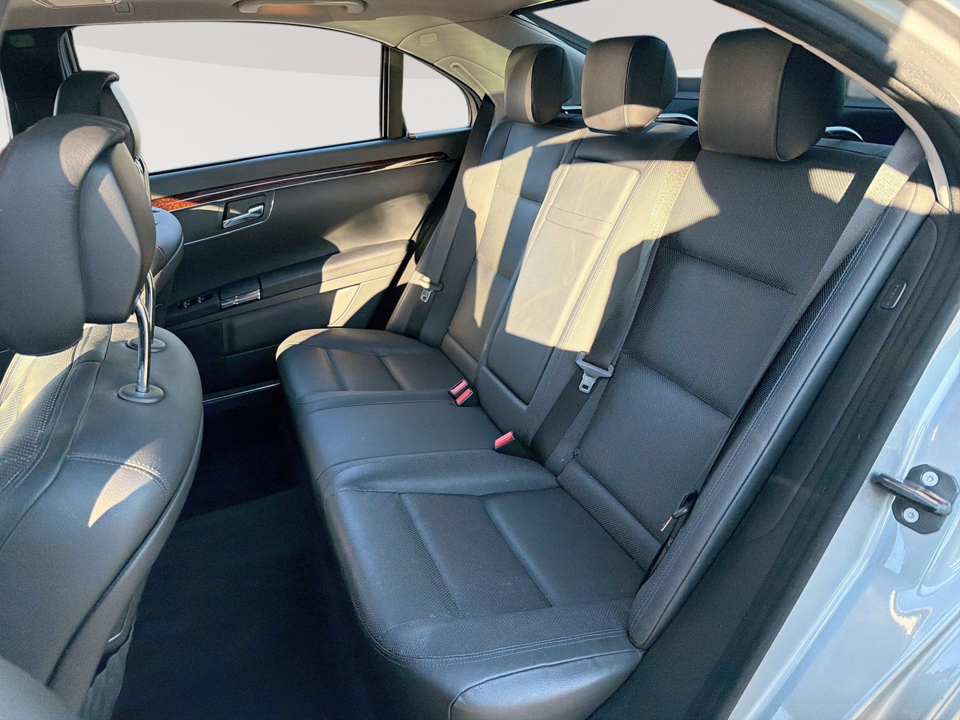 Used 2013 Mercedes-Benz S 550 4MATIC image 26