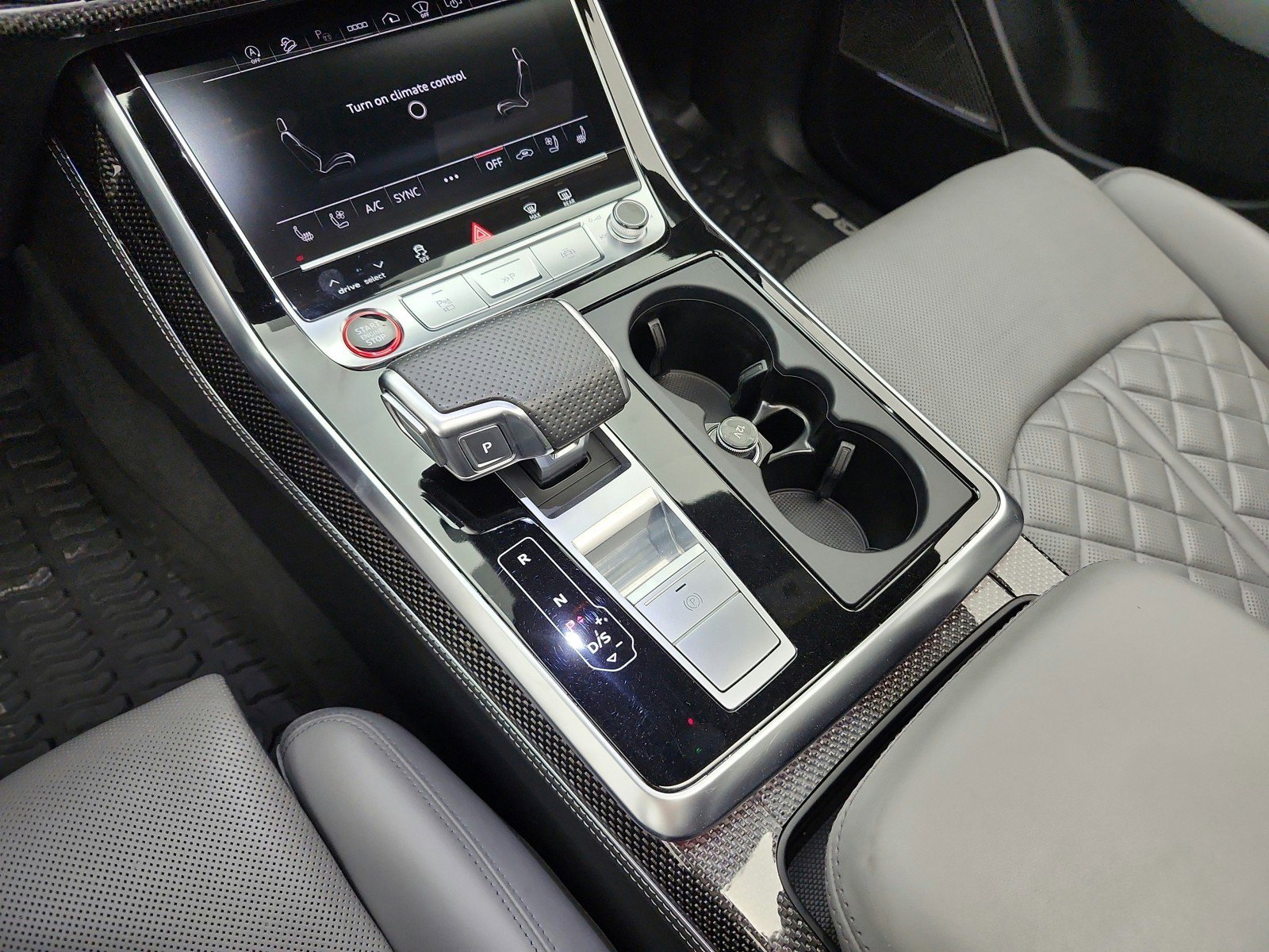 Used 2023 Audi SQ8 Prestige AWD/4WD image 13