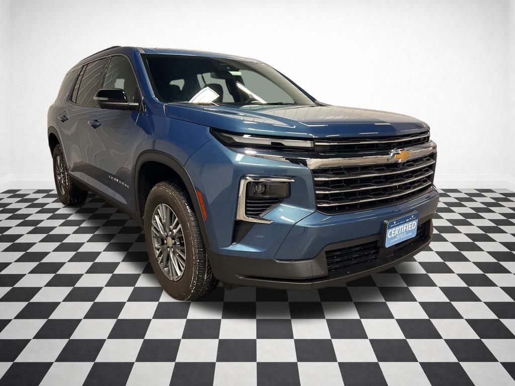 Certified 2024 Chevrolet Traverse LT w/ Trailering Package
