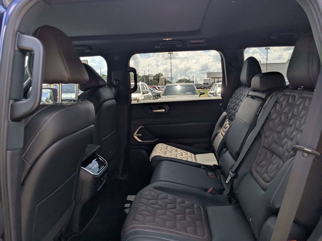New 2026 Nissan Armada Platinum RWD image 13