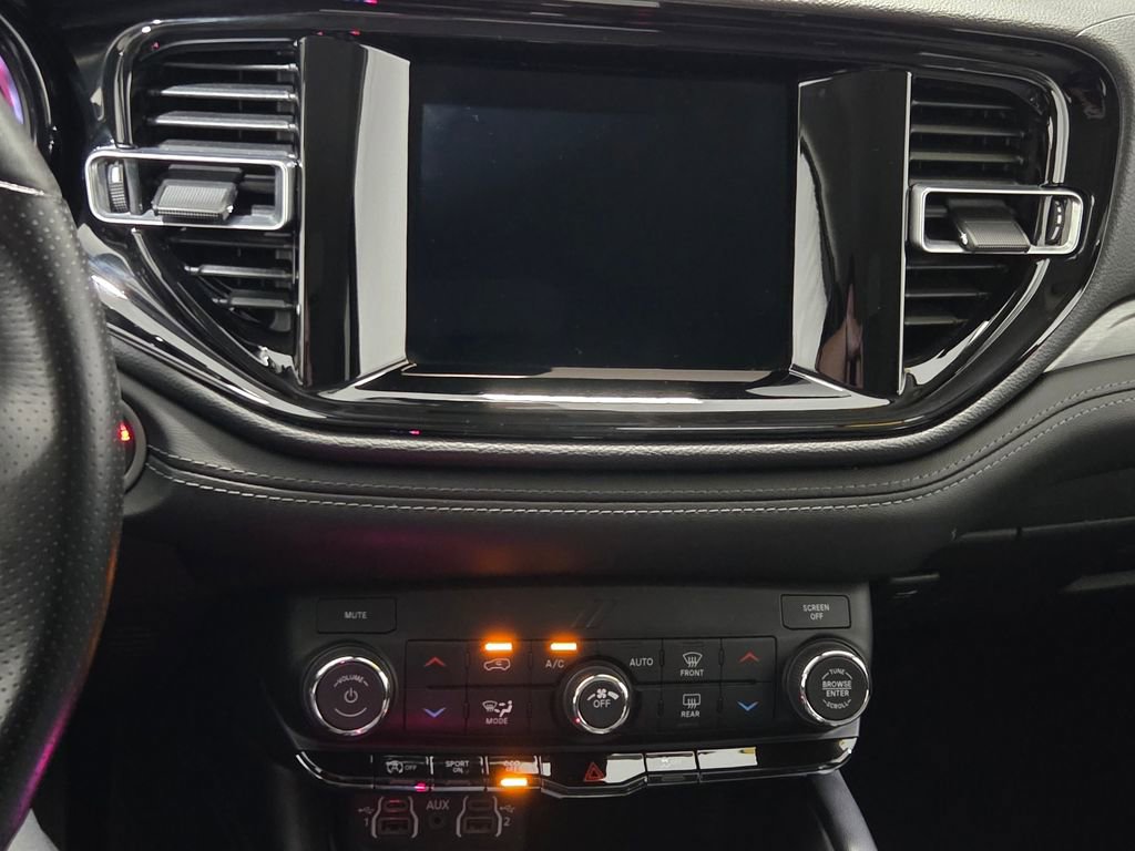 Certified 2021 Dodge Durango SXT image 22