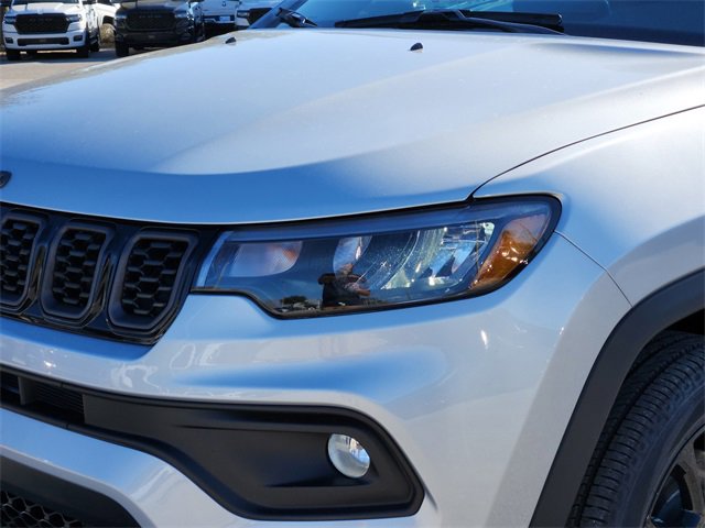 New 2026 Jeep Compass Latitude image 6