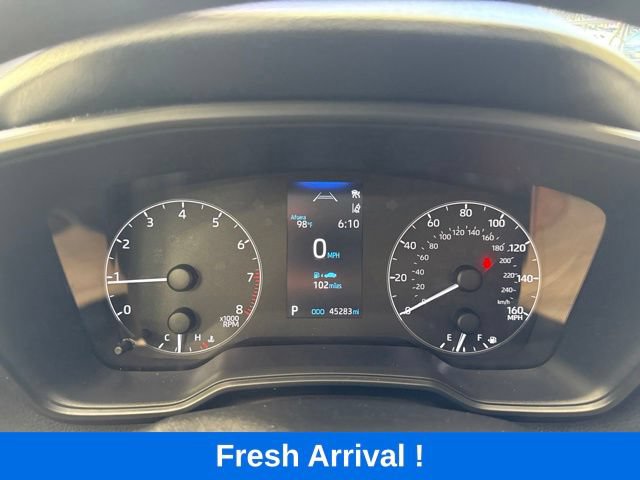 Used 2023 Toyota Corolla LE w/ LE Convenience Package FWD image 5