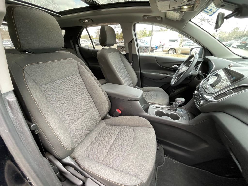 Used 2023 Chevrolet Equinox LT image 30