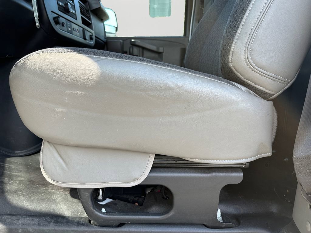 Used 2024 Chevrolet Express 2500 w/ Driver Convenience Package image 25