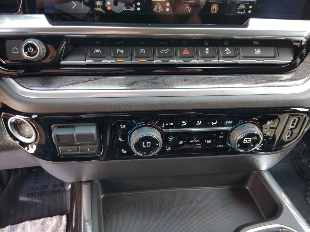 New 2026 Chevrolet Silverado 1500 LTZ w/ Technology Package AWD/4WD image 25