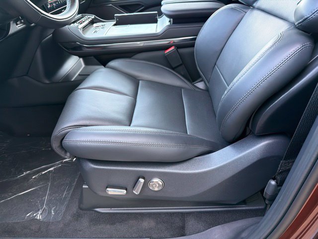 New 2027 Lincoln Navigator Reserve AWD/4WD image 15