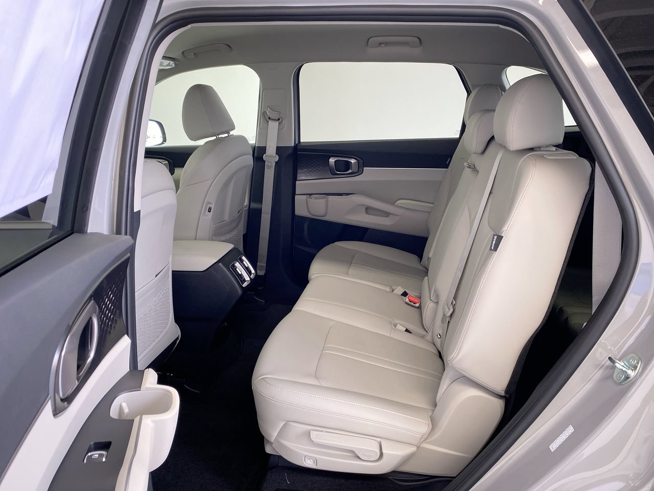 New 2026 Kia Sorento S AWD/4WD image 32