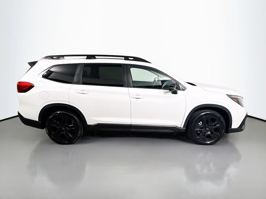 Used 2023 Subaru Ascent Onyx Edition AWD/4WD image 8