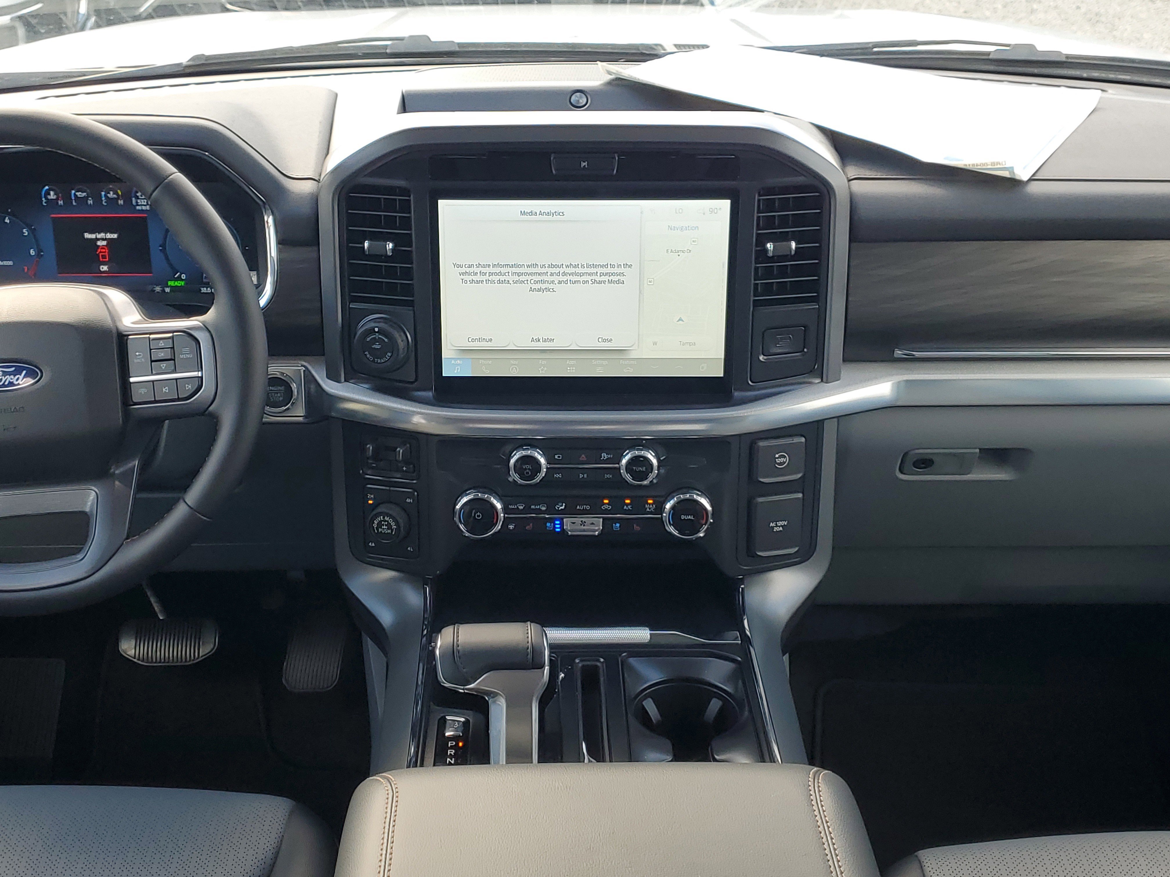 New 2025 Ford F150 Lariat w/ Equipment Group 501A Mid image 12