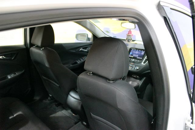 Used 2021 Chevrolet Malibu RS FWD image 10