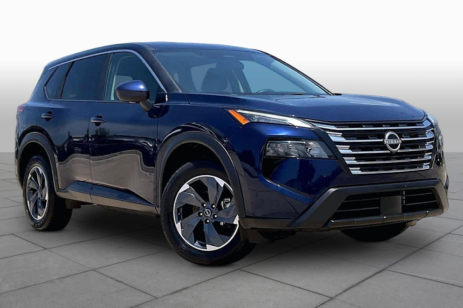 Used 2024 Nissan Rogue SV FWD image 4