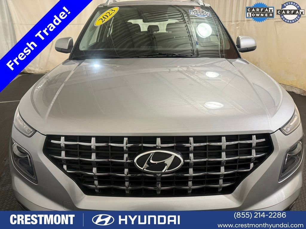Certified 2023 Hyundai Venue SEL FWD image 6
