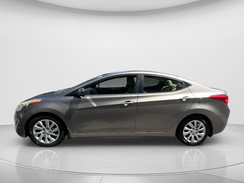 Used 2013 Hyundai Elantra GLS FWD image 8