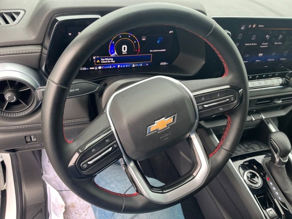 Used 2025 Chevrolet Colorado LT w/ Advanced Trailering Package image 11