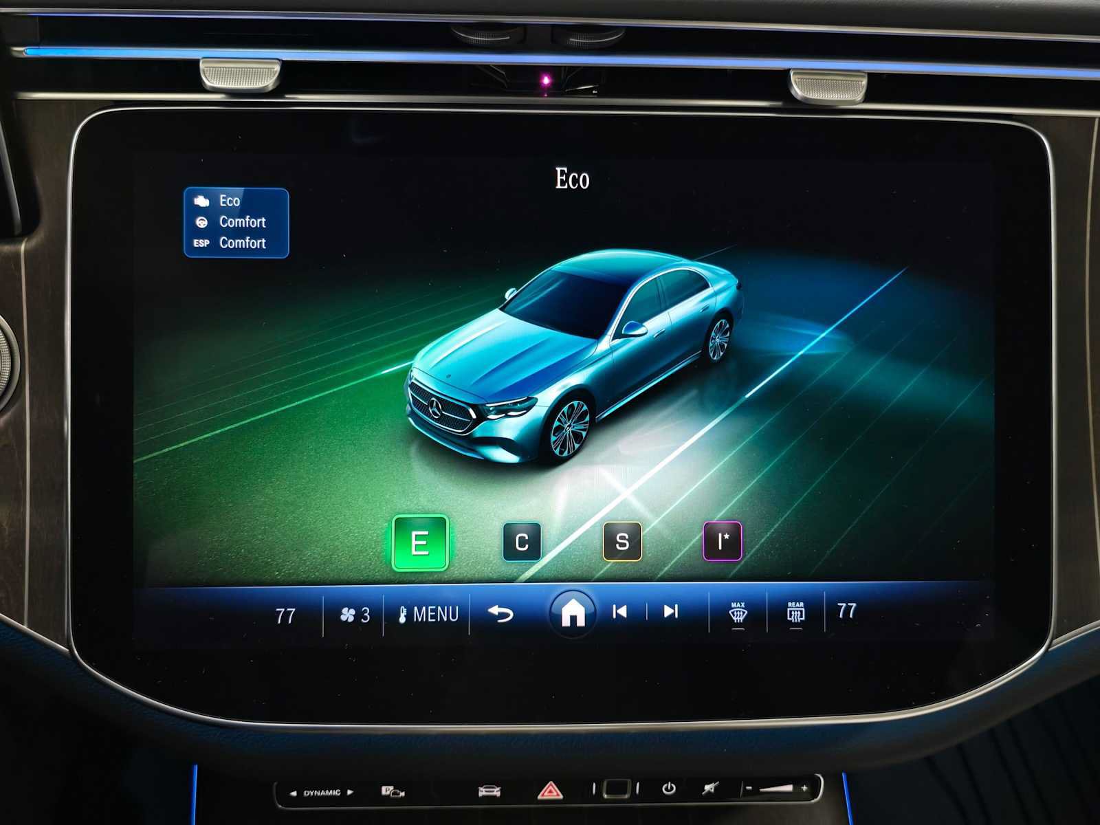 New 2027 Mercedes-Benz E 350 4MATIC Sedan image 31