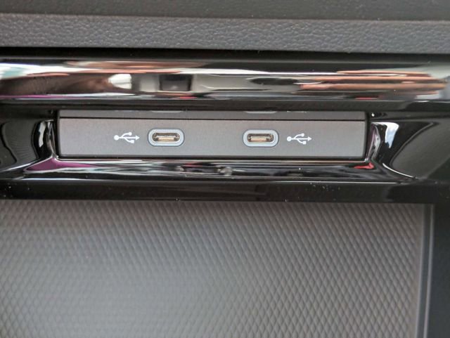 New 2026 Volkswagen GTI SE FWD image 23