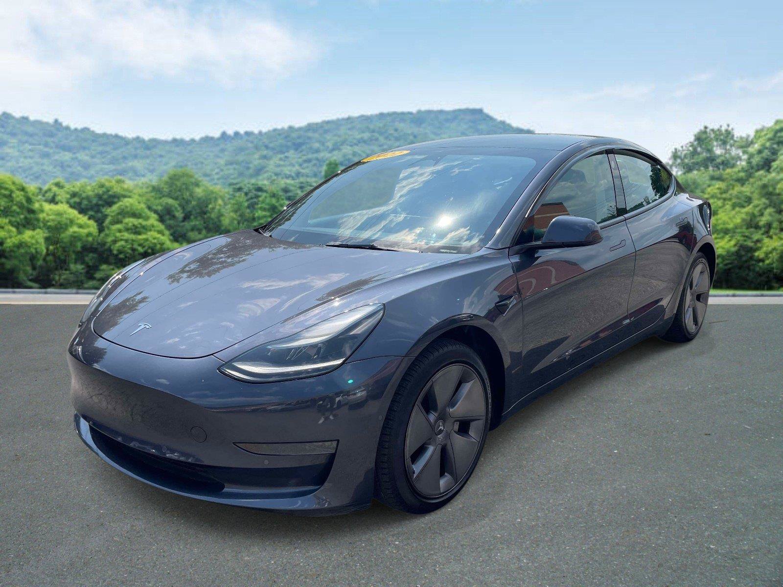 Used 2022 Tesla Model 3 RWD image 21