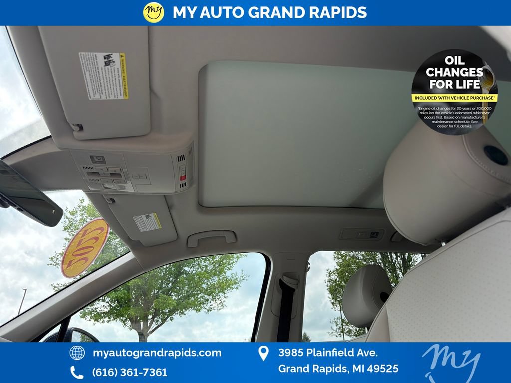 Used 2022 Volkswagen Tiguan SE AWD/4WD image 23