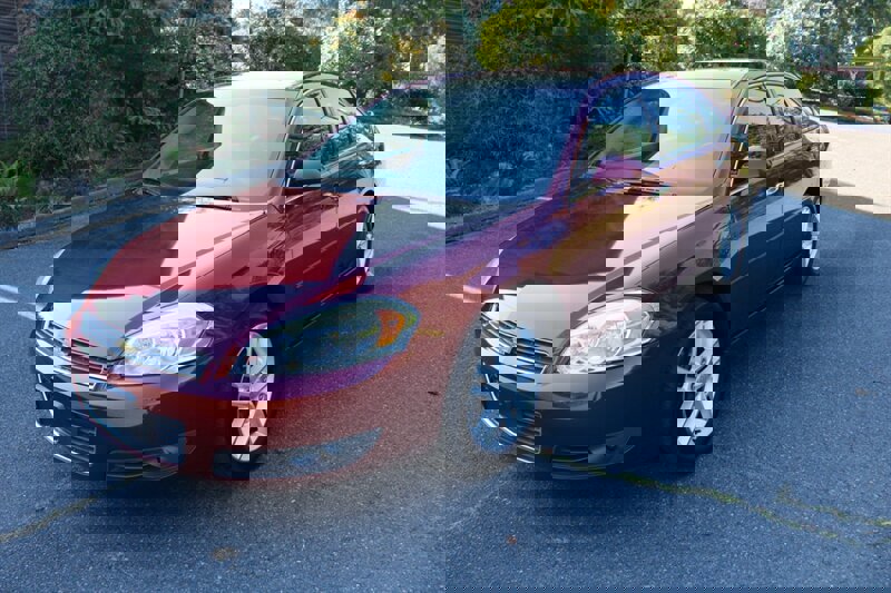 Used 2008 Chevrolet Impala LTZ image 1