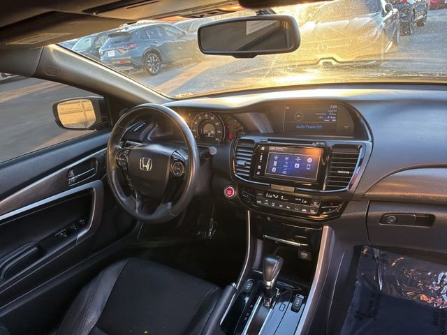 Used 2017 Honda Accord EX-L image 12