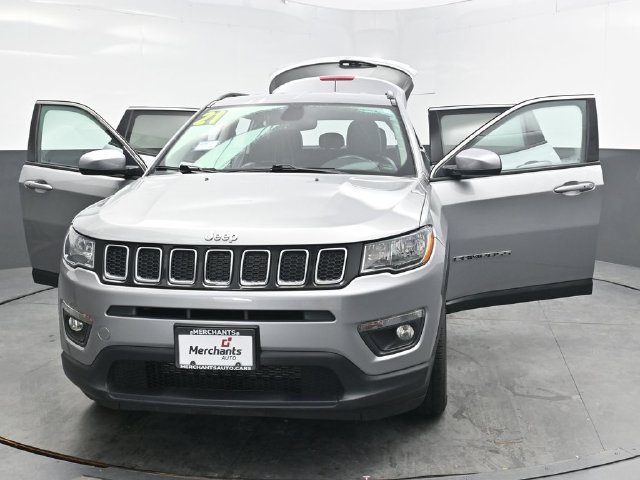 Used 2021 Jeep Compass Latitude w/ Convenience Group AWD/4WD image 43