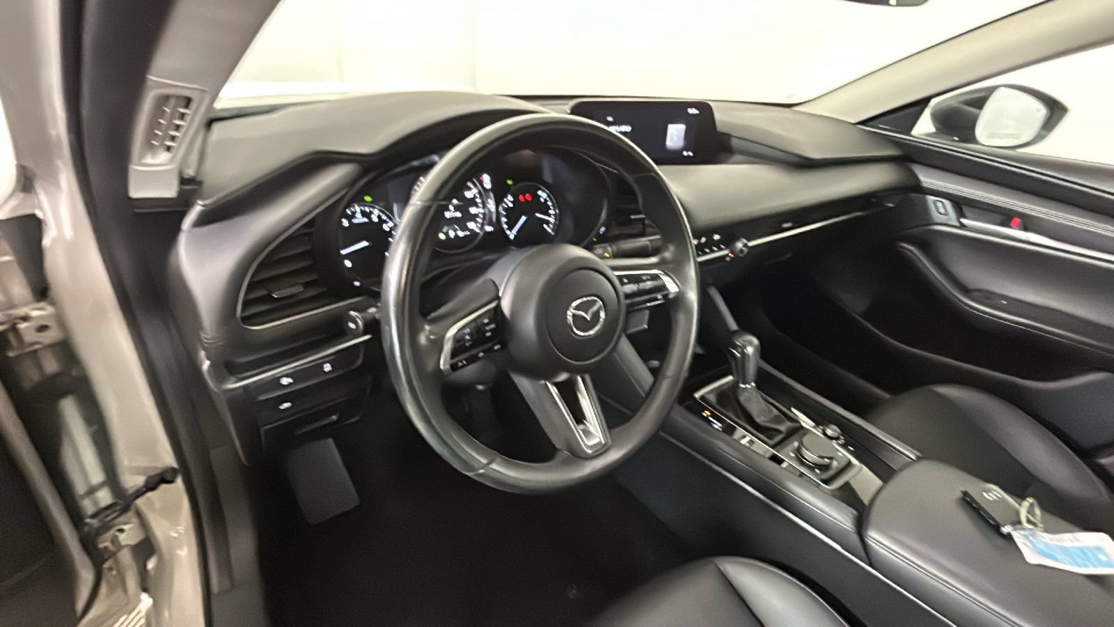 Used 2024 MAZDA MAZDA3 s FWD image 16