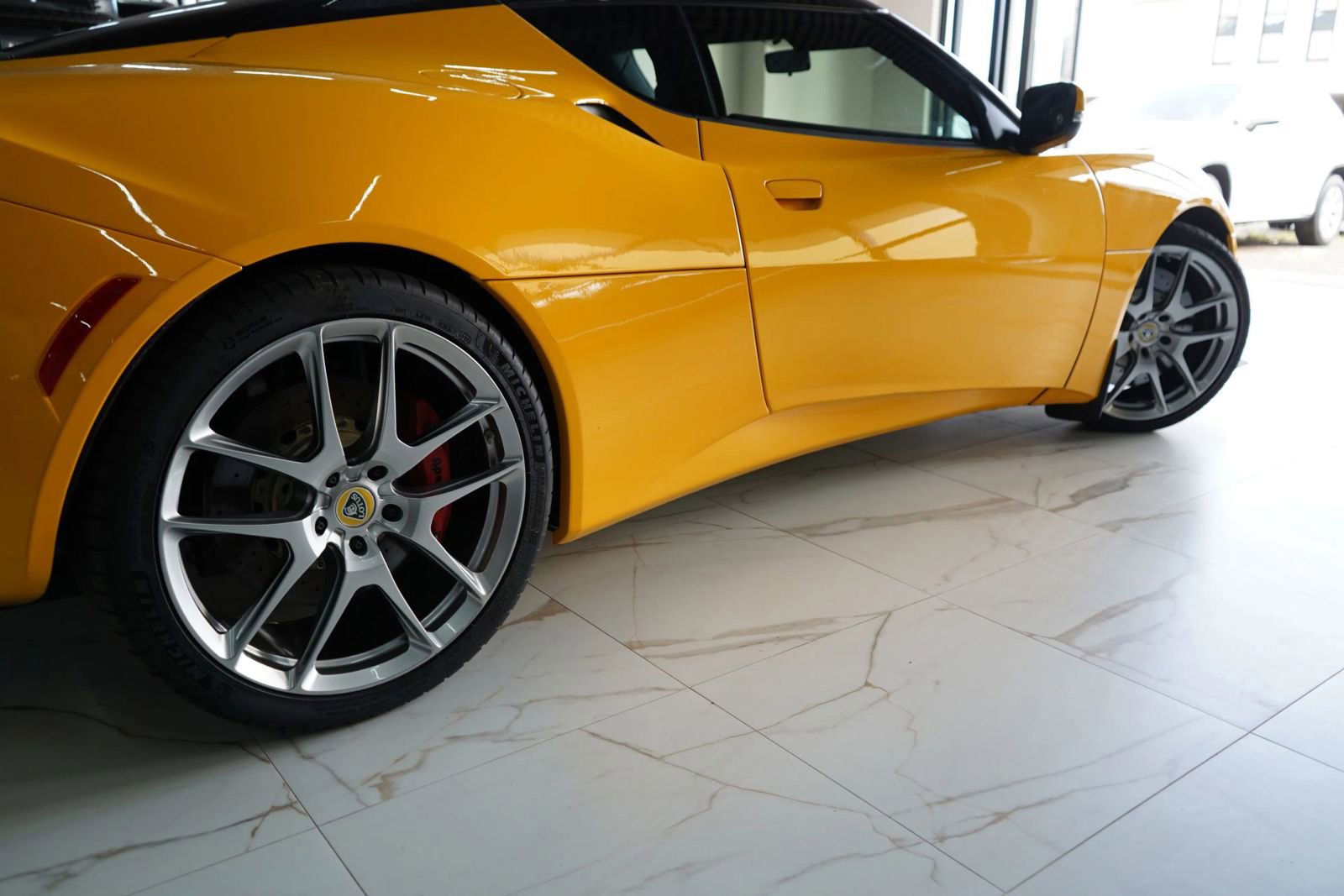 Used 2017 Lotus Evora 400 RWD image 5