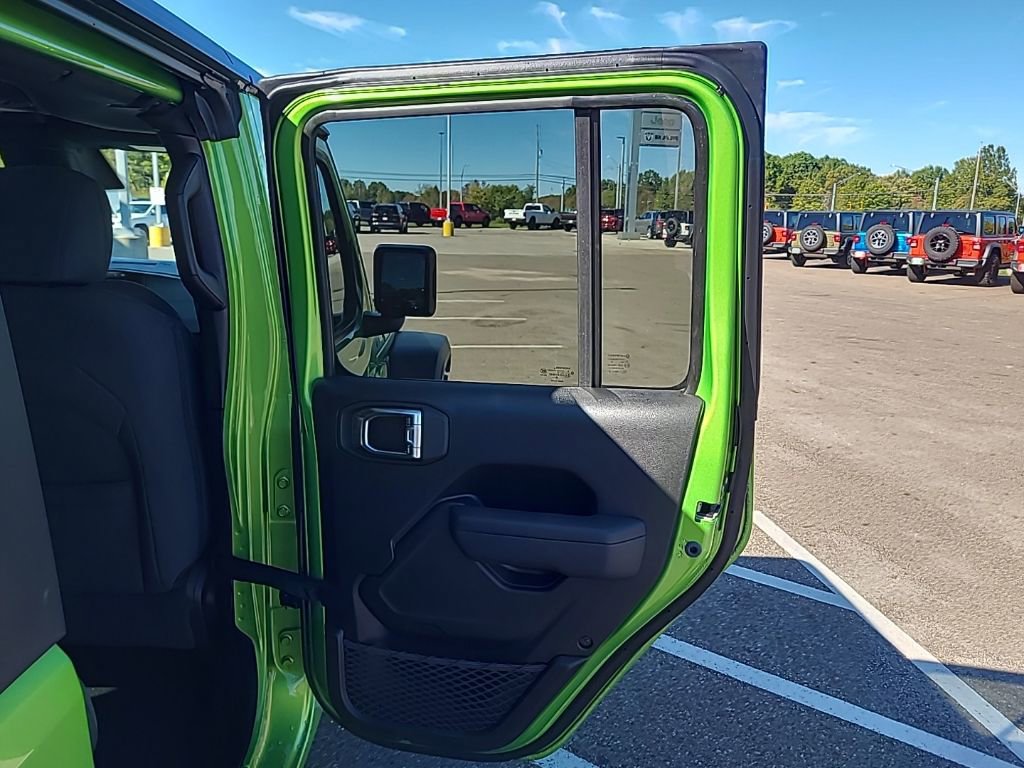 New 2026 Jeep Wrangler Unlimited Sport AWD/4WD image 19
