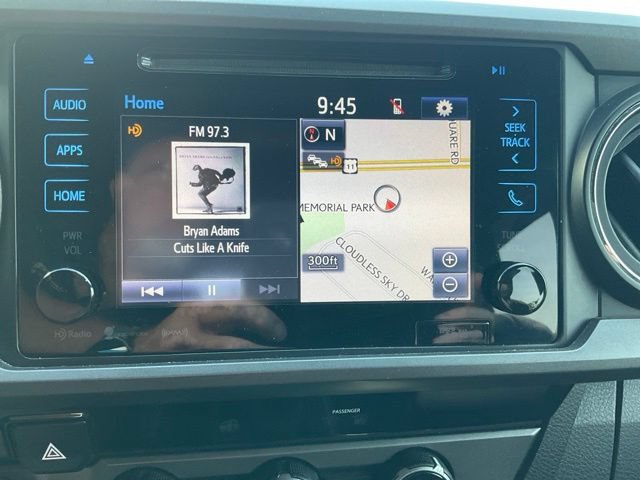 Used 2017 Toyota Tacoma TRD Off-Road w/ Tow Package (A/T) AWD/4WD image 5