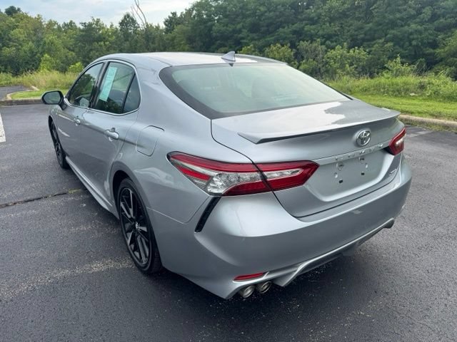 Used 2019 Toyota Camry XSE FWD image 5