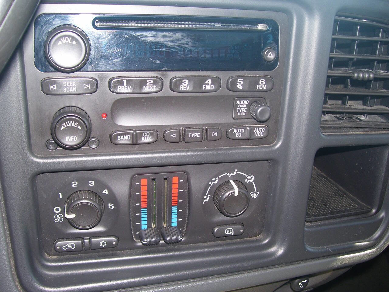 Used 2007 Chevrolet Silverado 1500 LS image 10