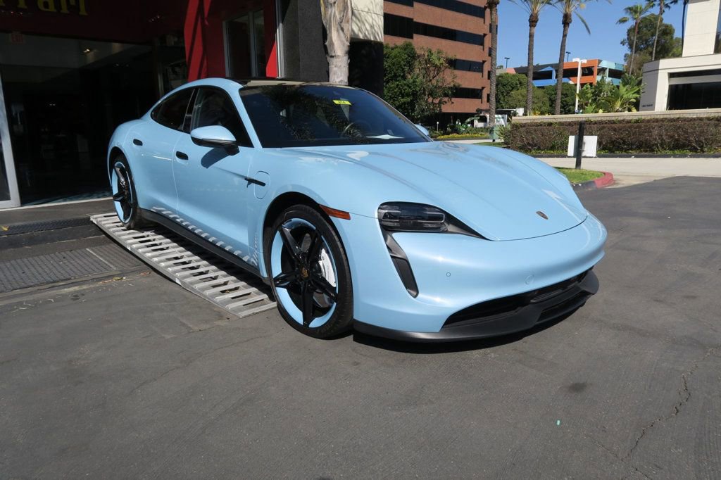 Used 2022 Porsche Taycan image 46