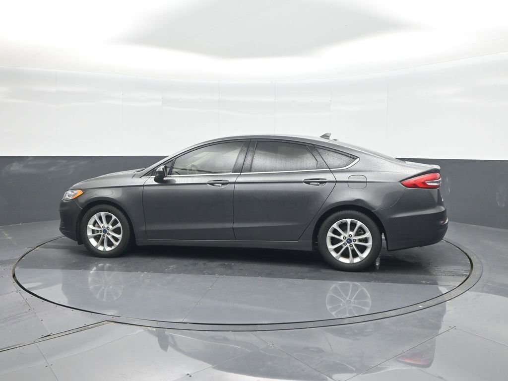 Used 2020 Ford Fusion SE FWD image 26