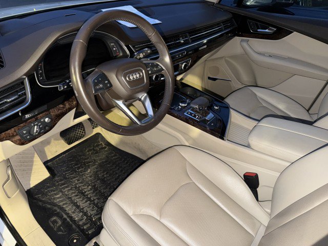 Used 2018 Audi Q7 3.0T Prestige image 7