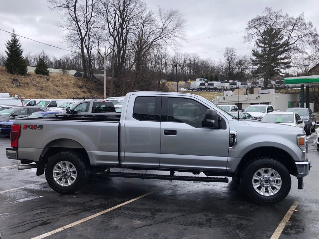 Used 2022 Ford F250 XLT w/ XLT Value Package image 6