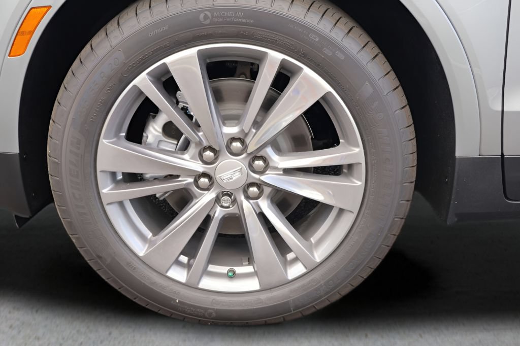 New 2026 Cadillac XT5 Premium Luxury w/ LPO, Floor Liner Package FWD image 29