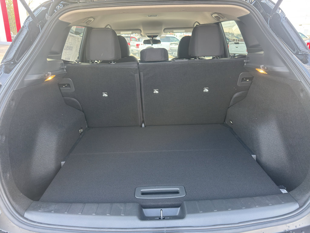 New 2026 Nissan Kicks SV w/ Charging Package image 23