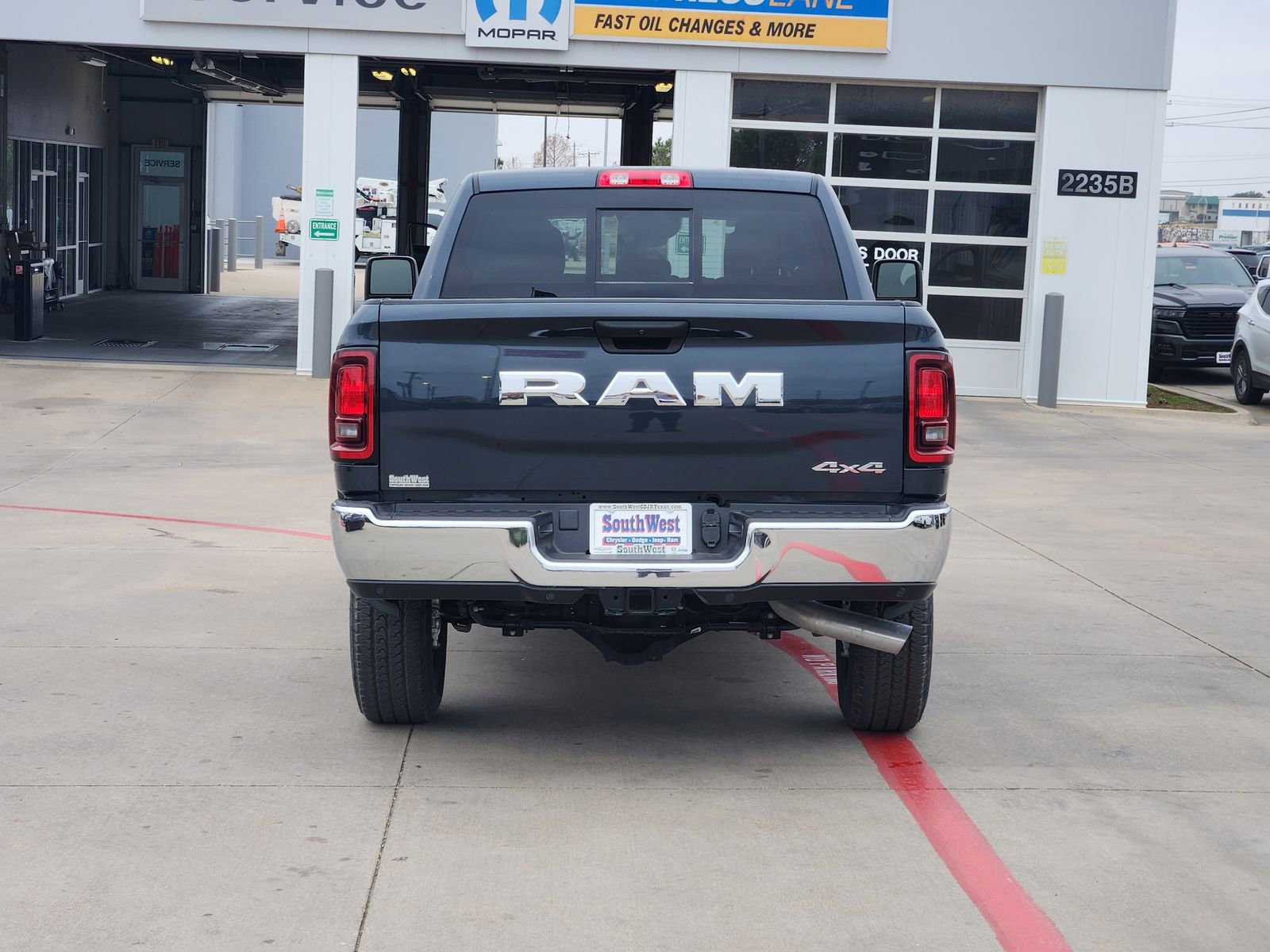 New 2026 RAM 2500 Tradesman AWD/4WD image 8