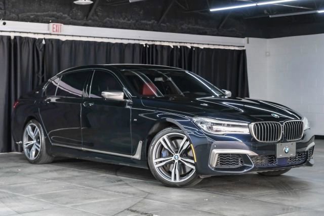 Used 2018 BMW M760i xDrive image 7