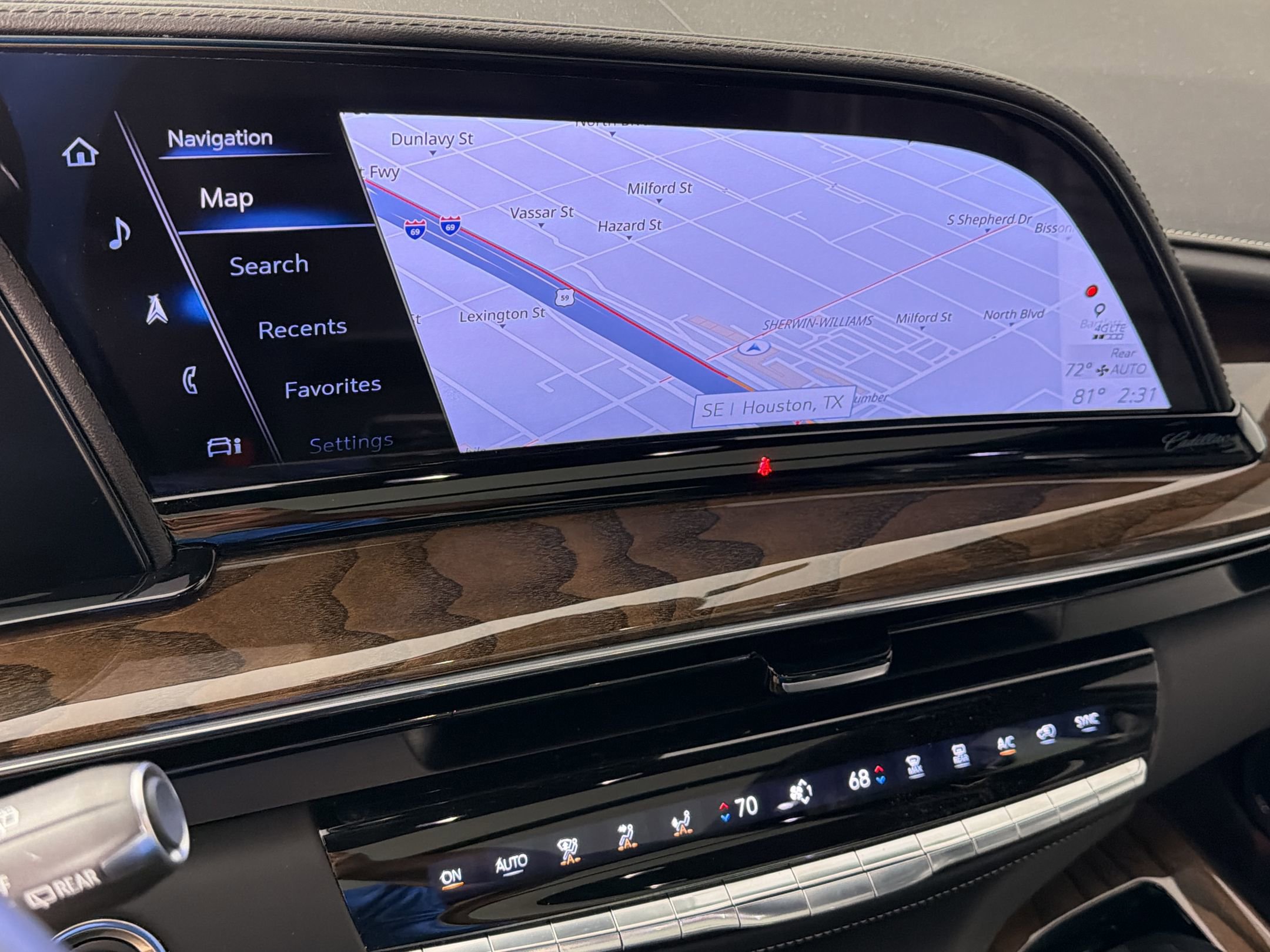 Used 2023 Cadillac Escalade Sport Platinum w/ Heavy-Duty Trailer Package image 24