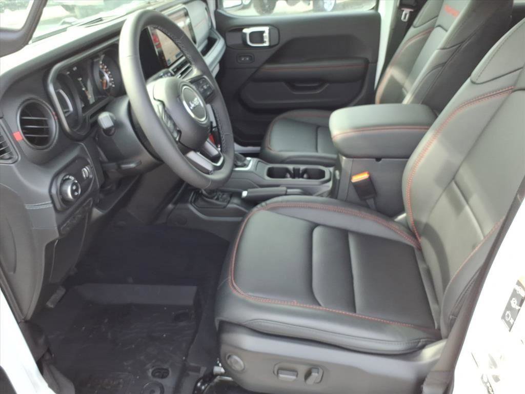 New 2026 Jeep Gladiator Rubicon AWD/4WD image 3