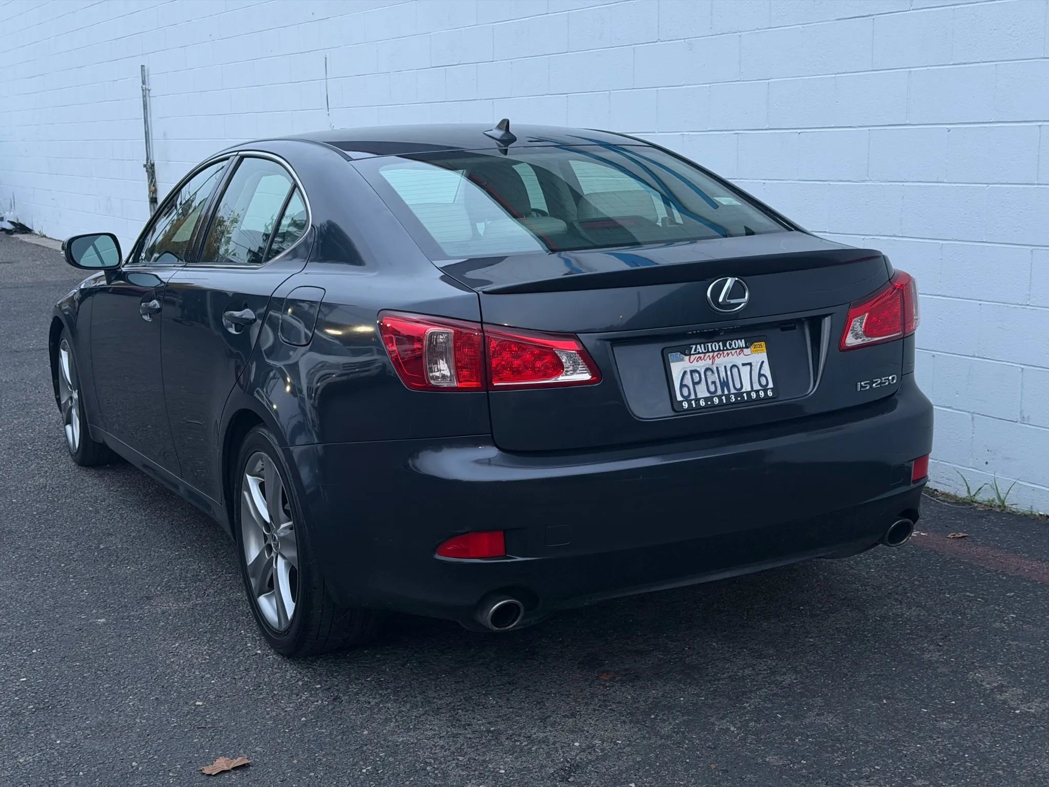 Used 2011 Lexus IS 250 image 4