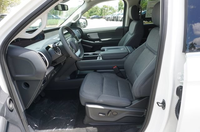 New 2027 Ford Expedition Active RWD image 21