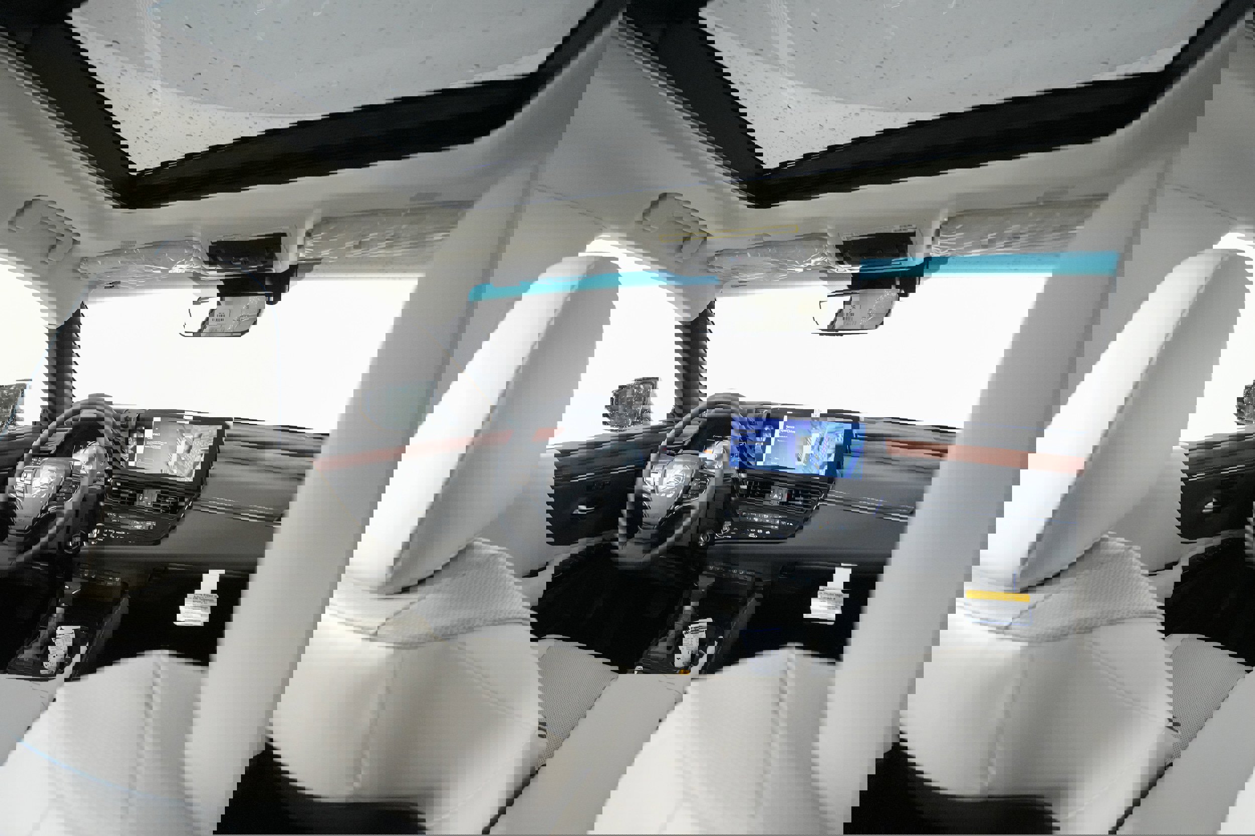 New 2025 Lexus ES 350 w/ Premium Package image 14