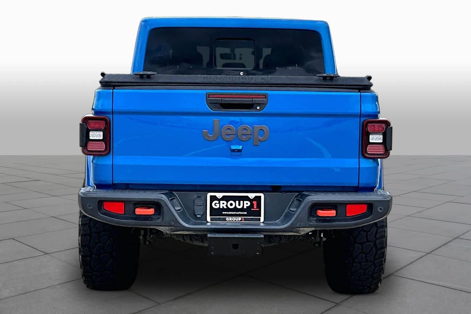 Used 2022 Jeep Gladiator Mojave w/ LED Lighting Group AWD/4WD image 5