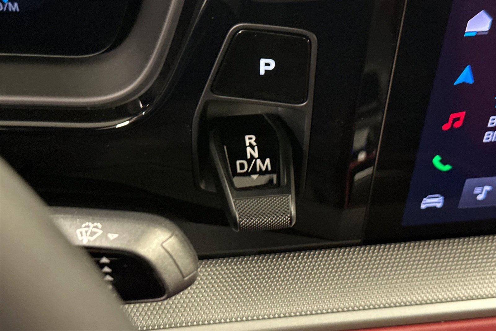 New 2025 Porsche Cayenne Coupe image 22