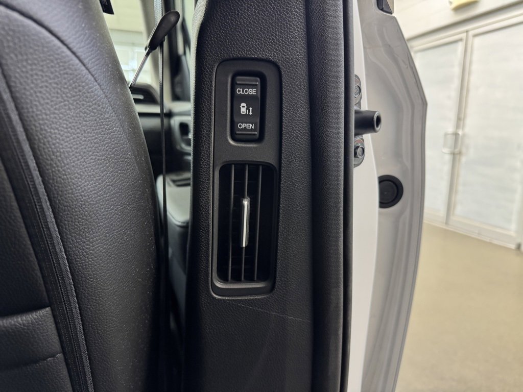 New 2026 Honda Odyssey EX-L image 28